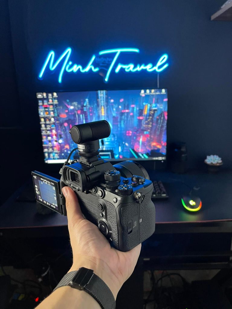 khoá học setup góc vlog và livestream với Minh travel